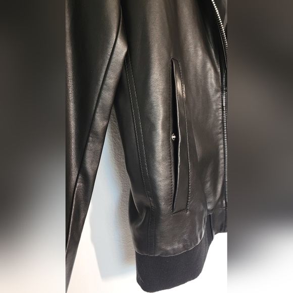 Calvin Klein Black Leather Bomber Jacket - Picture 4 of 12